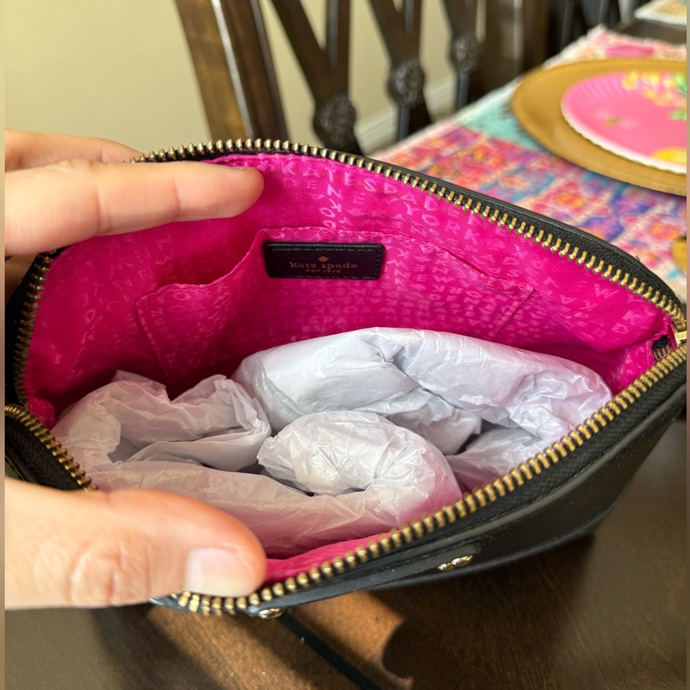 Kate Spade Crossbody - Picture 5 of 6